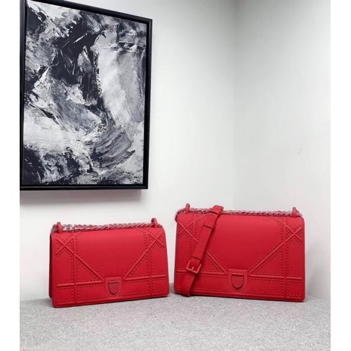 Dior ULTRAMATTE DIORAMA-TAS M0422S rouge