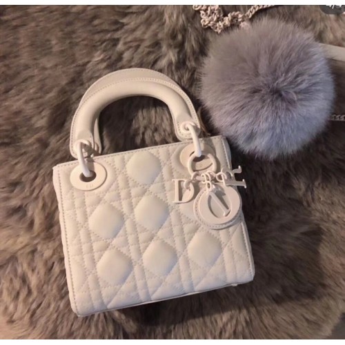 Dior ULTRAMATTE LADY DIOR-TAS M0505O blanc