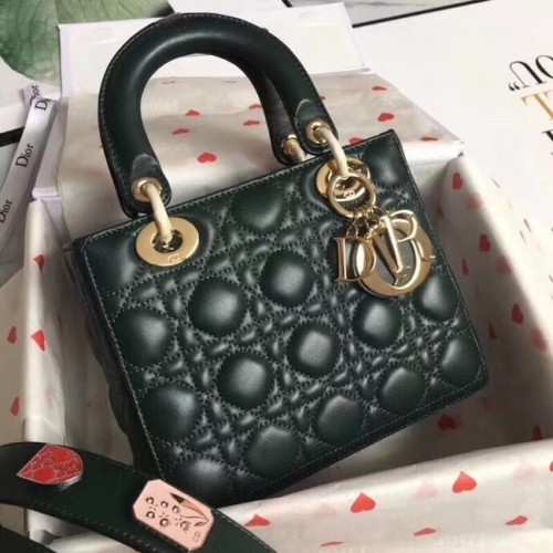 Dior lucky badges Sac fourre-tout original en peau de mouton A88035 Vert noirâtre
