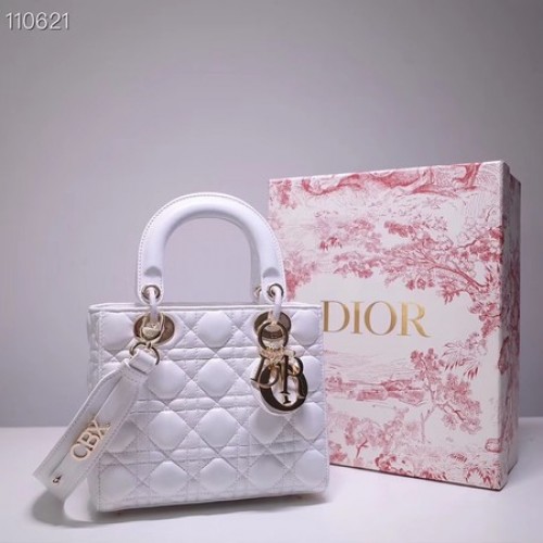 Dior porte-bonheur badges Original en peau de mouton Tote Bag A88035 blanc
