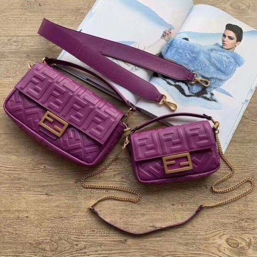 FENDI BAGUETTE Mini sac à bandoulière 8BS017 violet