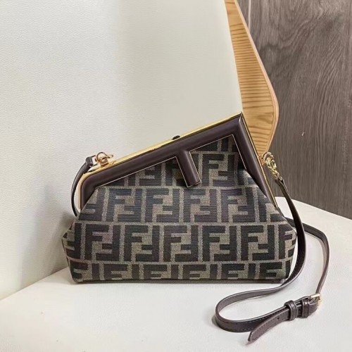 FENDI FIRST sac en tissu 5FB2322 Marron