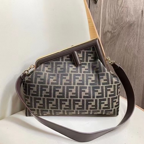 FENDI FIRST sac en tissu 5FB2323 Marron