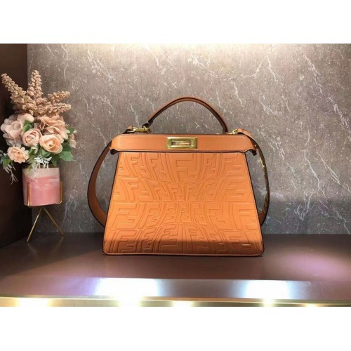 FENDI PEEKABOO ICONIC ESSENTIALLY sac en cuir F1519 orange