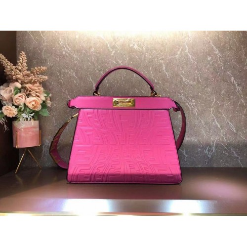 FENDI PEEKABOO ICONIC ESSENTIALLY sac en cuir F1519 rose