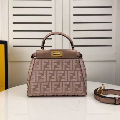 FENDI PEEKABOO ICONIC sac en cuir F0335 rose