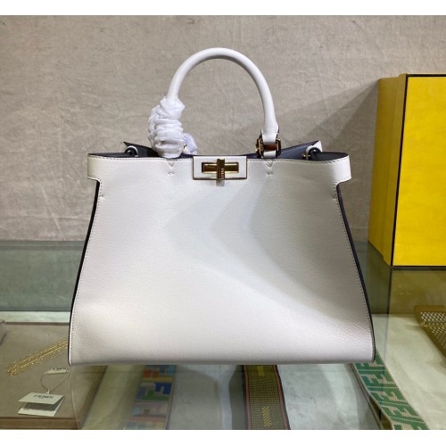 FENDI PEEKABOO ISEEU Petit sac en cuir d'origine 0196 Blanc