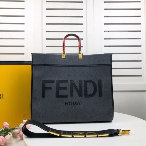 FENDI SUNSHINE LARGE Shopper en flanelle grise 8BH372