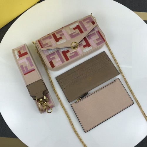 FENDI sac en tissu F1230 rose