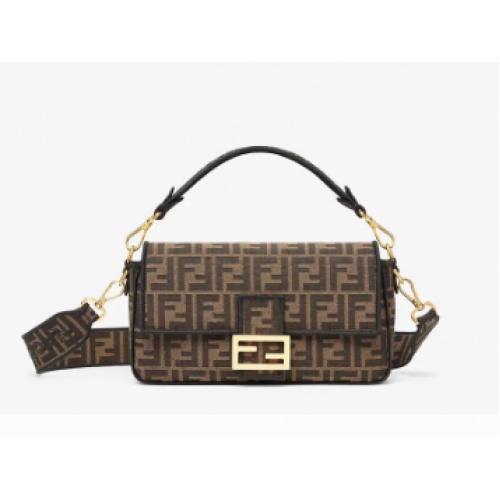Fendi BAGUETTE Sac en tissu marron 8BR600A6