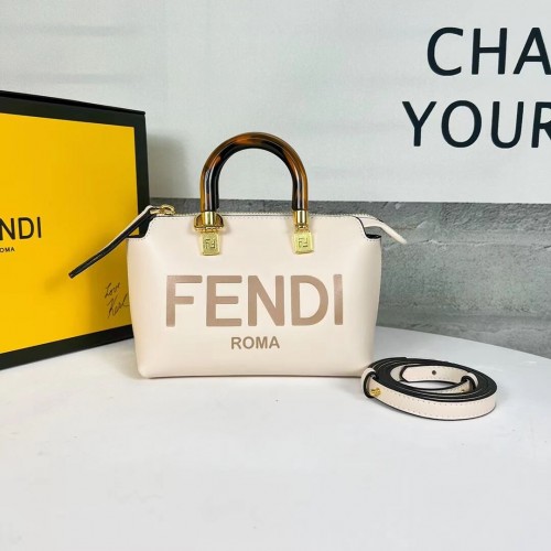 Fendi By The Way Mini Petit sac Boston en cuir 8BS067A Crème