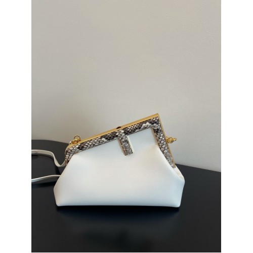 Fendi First Petit sac en cuir 8BP129AB blanc