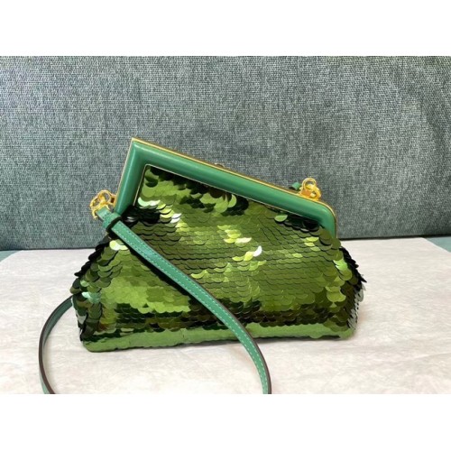 Fendi First Petit sac à sequins 8BP129 vert