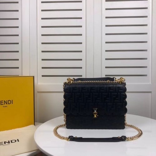 Fendi KAN IF sac en cuir 8BF053 Noir