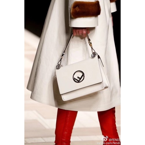 Fendi KAN I Sac en cuir FD2670 Blanc cassé
