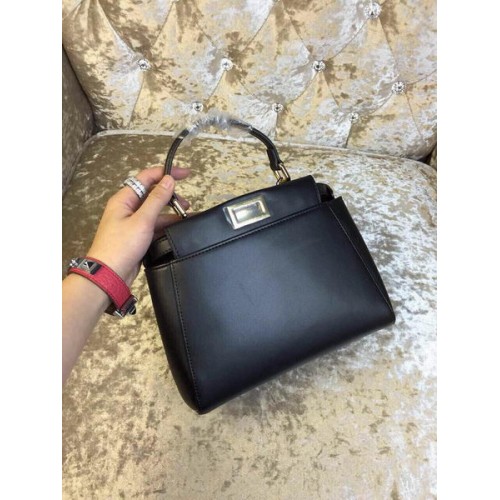 Fendi mini Peekaboo Bag Cuir de veau 30320 Noir