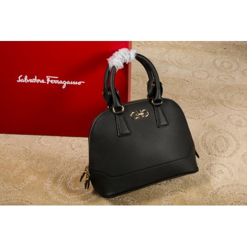 Ferragamo Sac fourre-tout moyen double Gancio 21E703 Noir