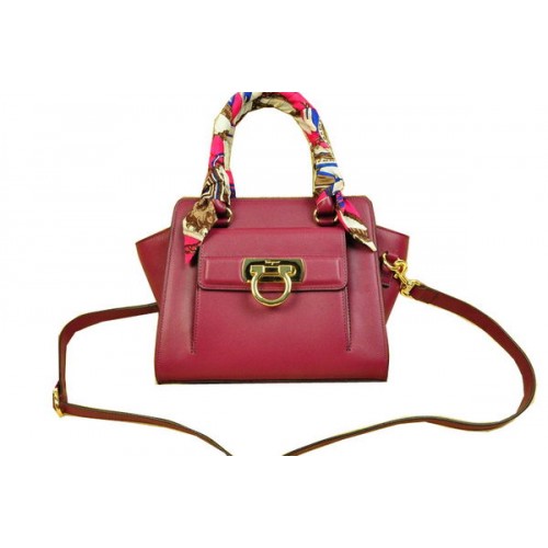 Ferragamo Sac fourre-tout à bandoulière en cuir de veau souple SF8815 Bordeaux