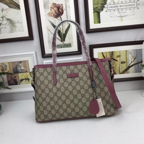 Gucci GG Supreme Sac fourre-tout en toile 353440 Rose