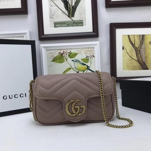 Gucci GG Marmont Matelasse Super Mini sac en cuir 476433 Rose