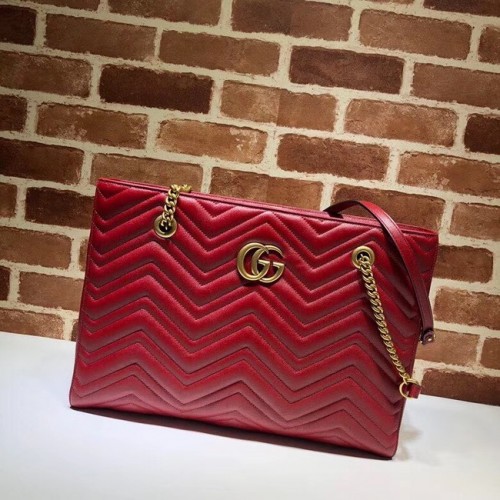 Gucci GG Marmont matelasse fourre-tout moyen 524578 rouge