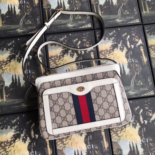Gucci GG Supreme petit sac à bandoulière 523354 blanc