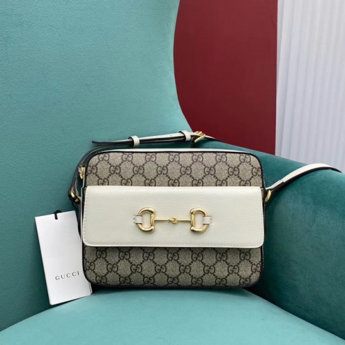Gucci Horsebit 1955 petit sac à bandoulière en toile GG Supreme 645454 Blanc
