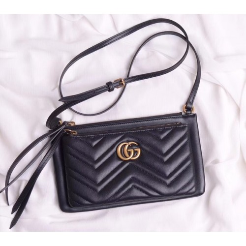 Gucci Petit sac à bandoulière en cuir laminé 453878 noir