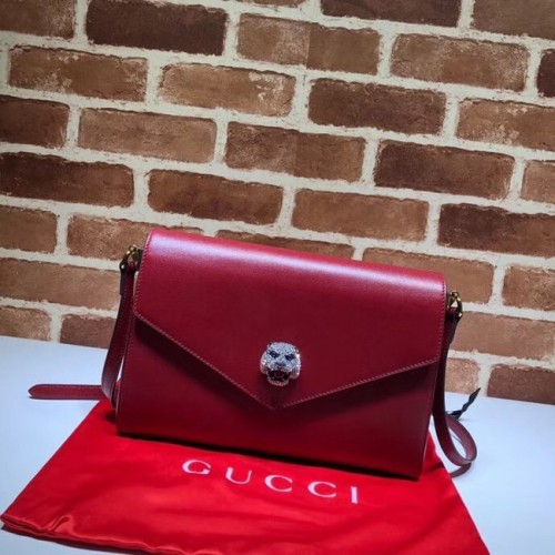 Gucci Sac à bandoulière moyen 527857 rouge