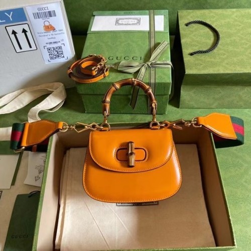 Gucci Mini sac à main avec bambou 686864 jaune