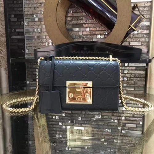 Gucci Cadenas Gucci Signature Mini Sac à bandoulière 409487 Noir