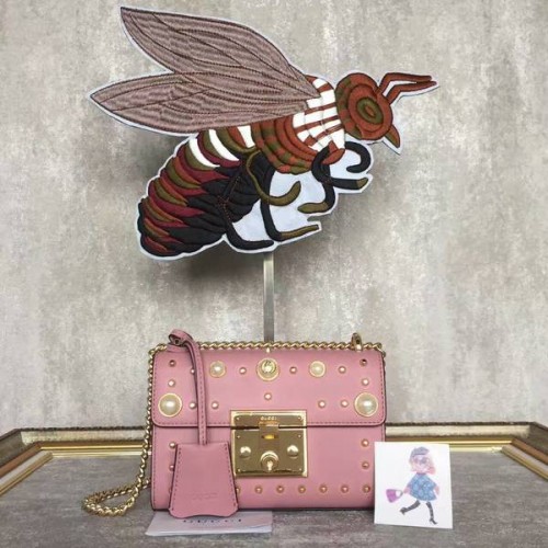 Gucci Sac à bandoulière en cuir clouté Padlock 432182A Rose