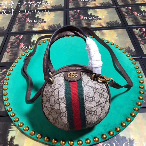 Gucci Queen Margaret GG petit sac à main 574749