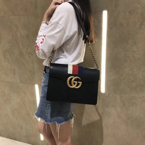 Gucci GG Marmont Sac à bandoulière en cuir 476468 Noir