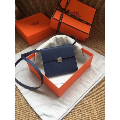 Hermes Pochette en cuir de veau Epsom H0589 Bleu foncé
