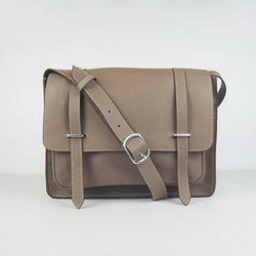 Hermes Jypsiere Togo Sac Messenger en cuir H2810 Kaki