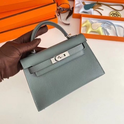 Sacs à bandoulière Hermes Kelly 19cm Cuir Epsom KL19 Matériel argenté Vert amande