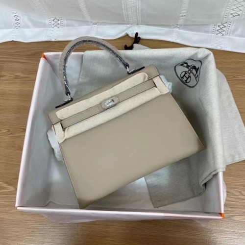 Hermes Kelly 25cm Sacs à bandoulière Epsom KL2755 gris clair et métal argenté