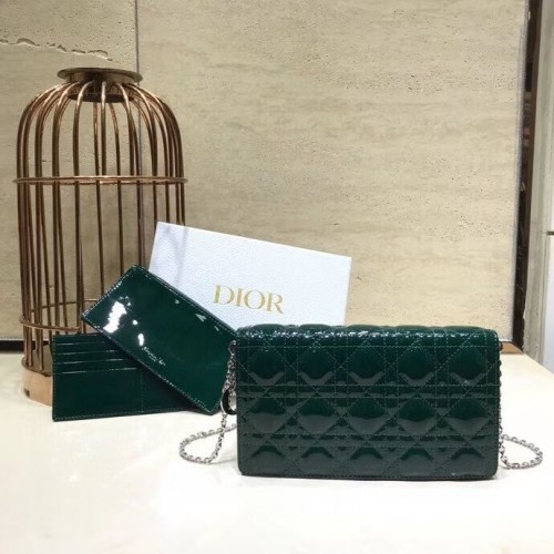 PORTEFEUILLE LADY DIOR EN CUIR DE VEAU C9025A vert