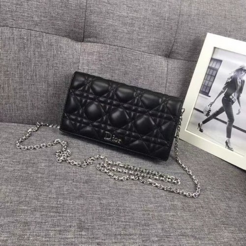 POCHETTE LADY DIOR EN AGNEAU CANNAGE NOIR S0204