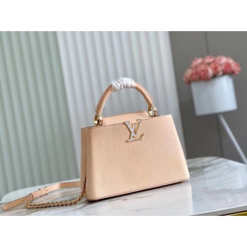 Louis Vuitton CAPUCINES BB M48865 crème