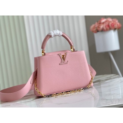 Louis Vuitton CAPUCINES BB M48865 rose