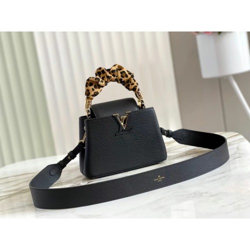 Louis Vuitton CAPUCINES MINI M58586 noir