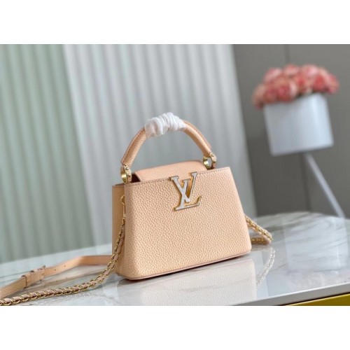 Louis Vuitton CAPUCINES MINI M81190 crème