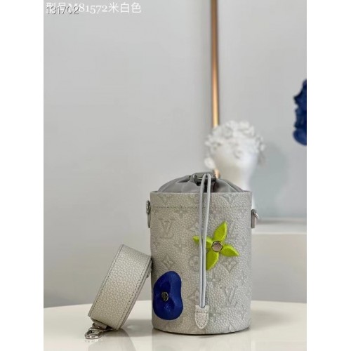 Louis Vuitton POCHETTE À CRAIE M81572 Beige