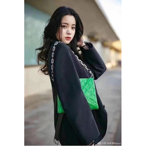 Louis Vuitton COUSSIN PM M57793 vert