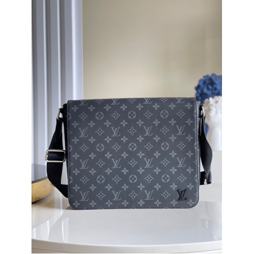 Louis Vuitton DISTRICT MM M45271 noir