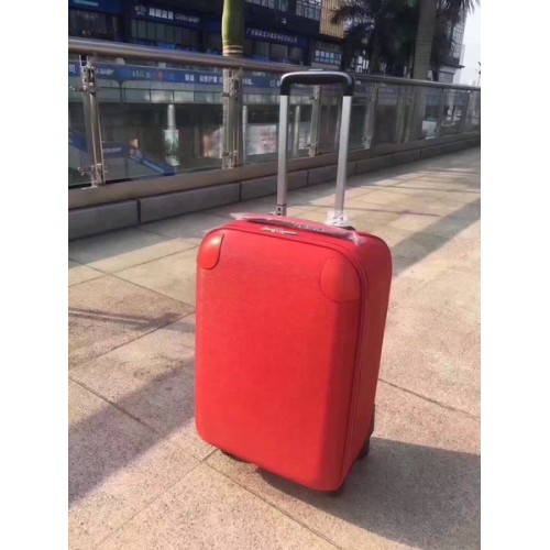 Louis Vuitton Cuir Epi PEASE LEGERE M66860 Rouge