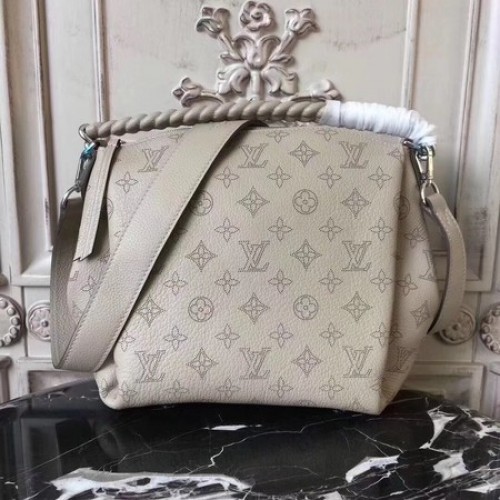 Louis Vuitton Mahina Cuir CHAÎNE BABYLONE BB M51223 OffWhite