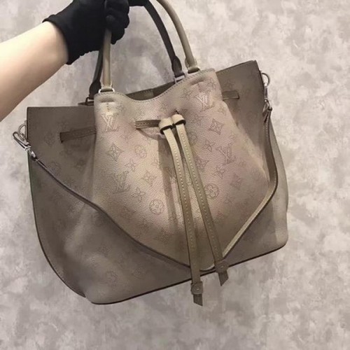 Louis Vuitton Mahina Sac GIROLATA en cuir M54403 Gris
